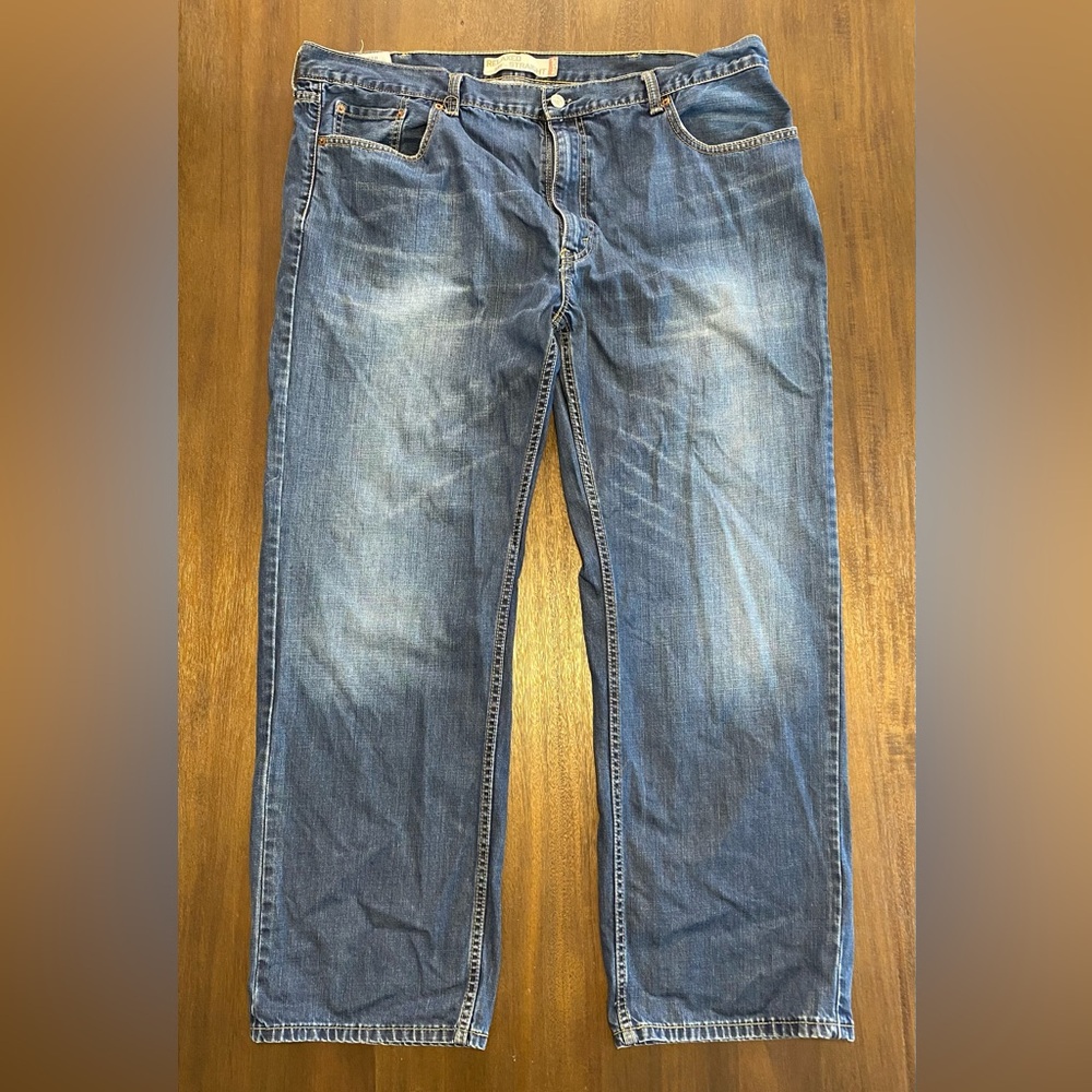 Levi’s 559 Relaxed Straight Jeans Size 44 Waist 32 Length 100% Cotton